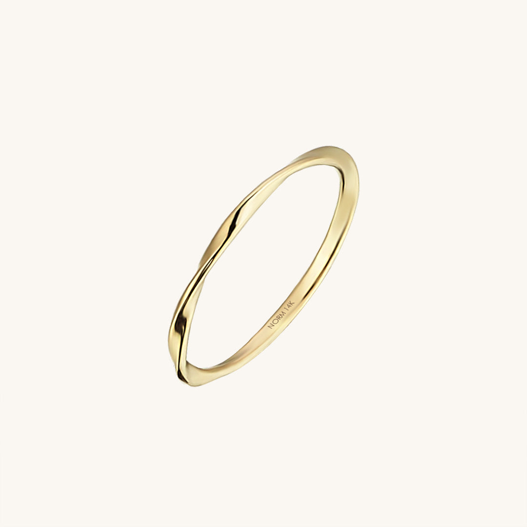 Dainty Twist Ring in 14k Real Gold