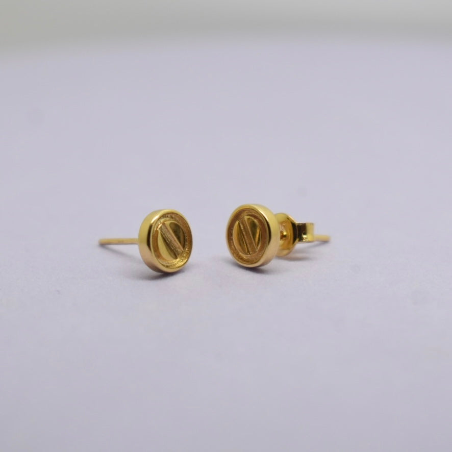 18K Gold - SJCART Love Stud Earrings
