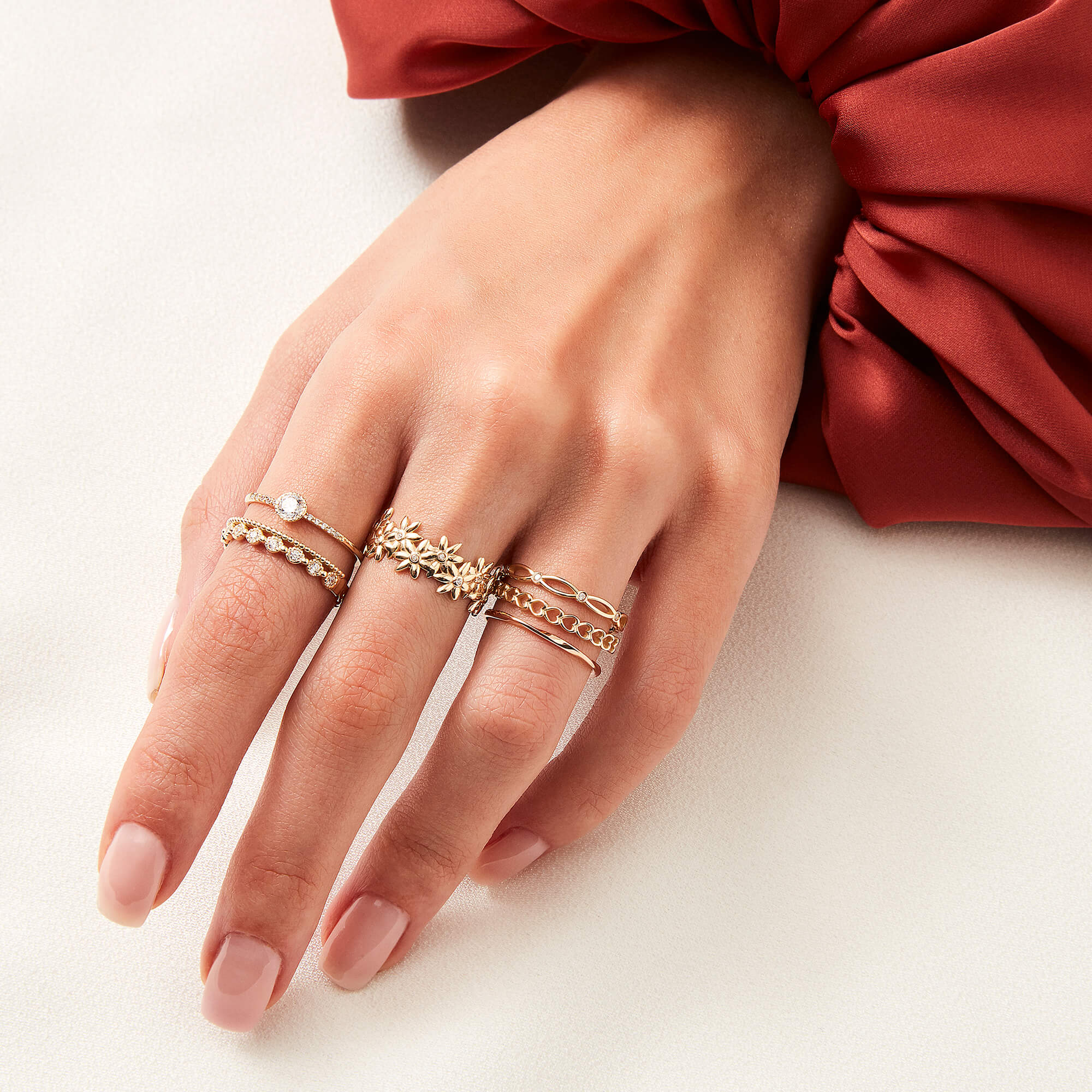 Twist Ring in Gold